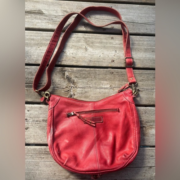 Art N’ Vintage Bohemian Floral Red Leather Designer Shoulder Bag - Picture 7 of 9